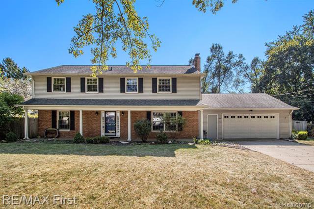 front view picture of 2021 Skyler Drive, Kalamazoo, MI. 49008