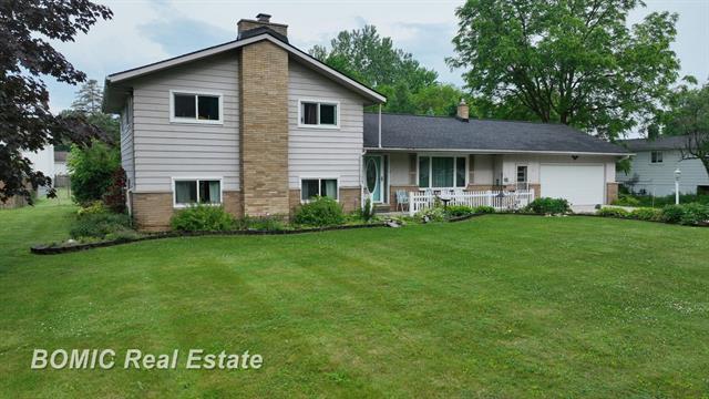 front view picture of 11417 Runnells, Clio, MI. 48420