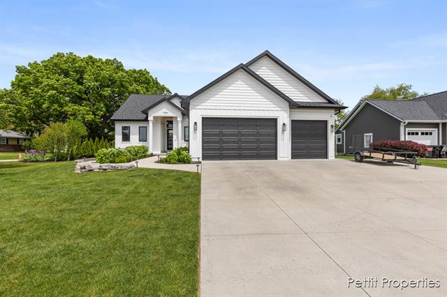 front view picture of 1509 Ponstein Drive, Hudsonville, MI. 49426