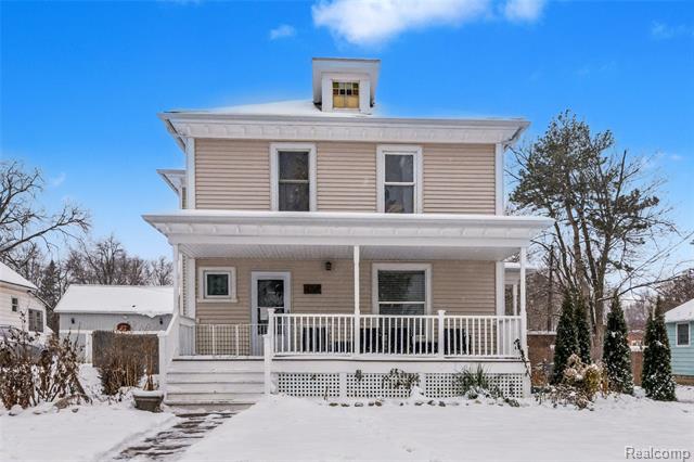 front view picture of 6158 Fulton Street, Mayville, MI. 48744