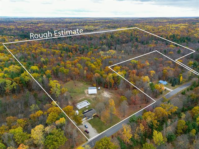 front view picture of 23763 11 Mile Road, Big Rapids, MI. 49307