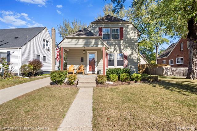 front view picture of 846 Phillips Ave, Clawson, MI. 48017