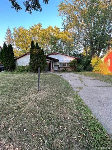 front view picture of 6902 Sally, Flint, MI. 48505