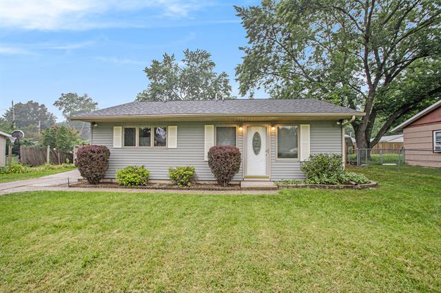 front view picture of 2420 S 16Th Street, Niles, MI. 49120