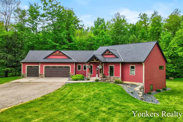 front view picture of 1109 Kenowa Avenue Sw, Byron Center, MI. 49315