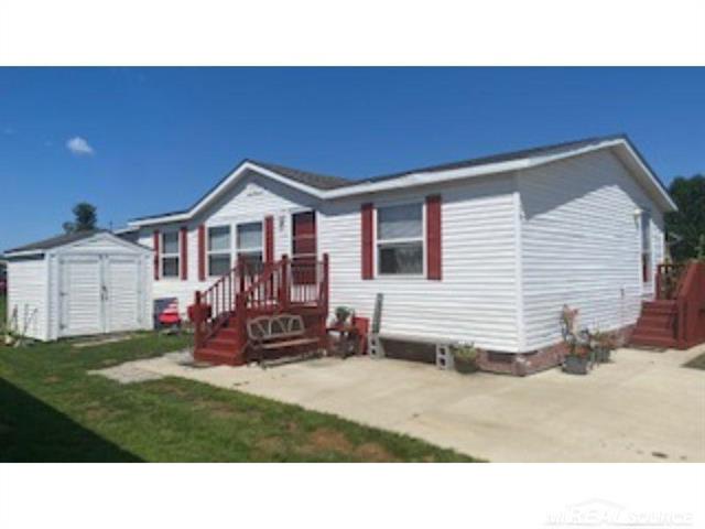 front view picture of 158 Southbrook Ct, Port Huron, MI. 48060