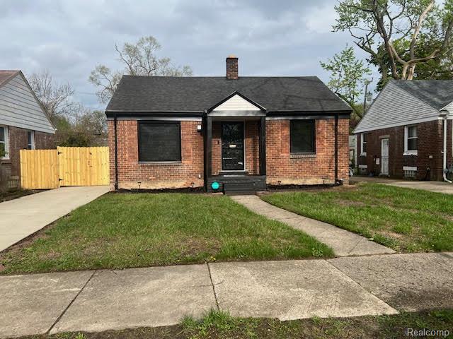 front view picture of 20450 Sorrento Street, Detroit, MI. 48235