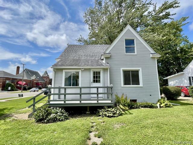 front view picture of 3144 Wilson Street, Marlette, MI. 48453