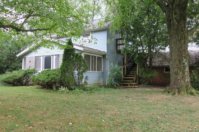 front view picture of 9804 Berkey Hwy, Blissfield, MI. 49228