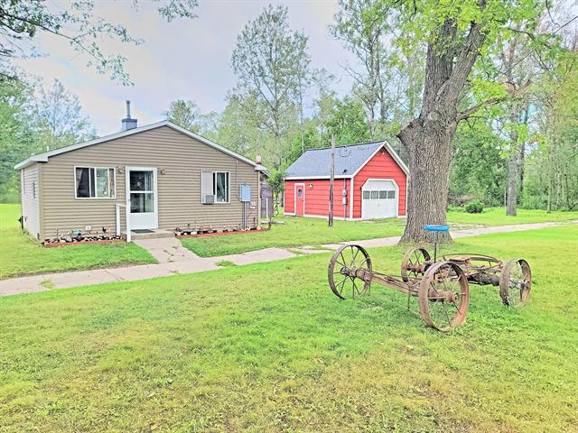 front view picture of 8413 S James Road, Baldwin, MI. 49304