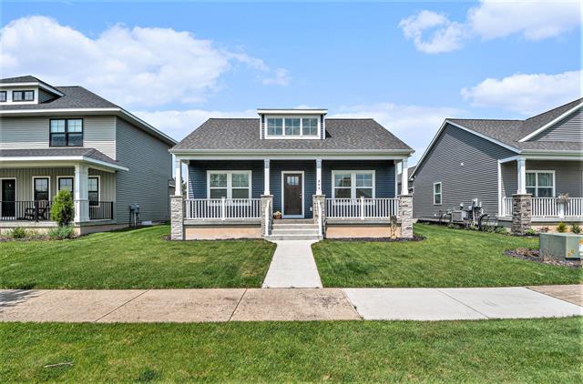 front view picture of 245 Liberty Street Nw, Sparta, MI. 49345