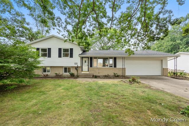 front view picture of 619 Judd, Greenville, MI. 48838