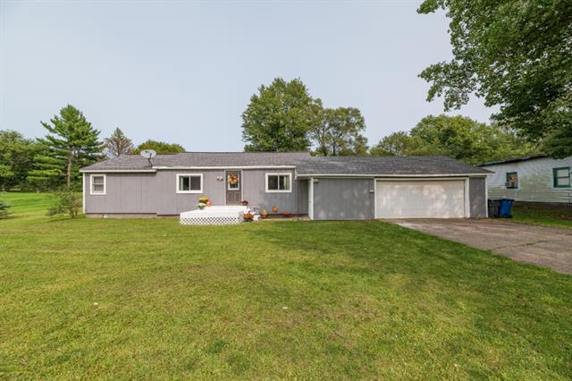 front view picture of 587 Lincoln Road, Otsego, MI. 49078