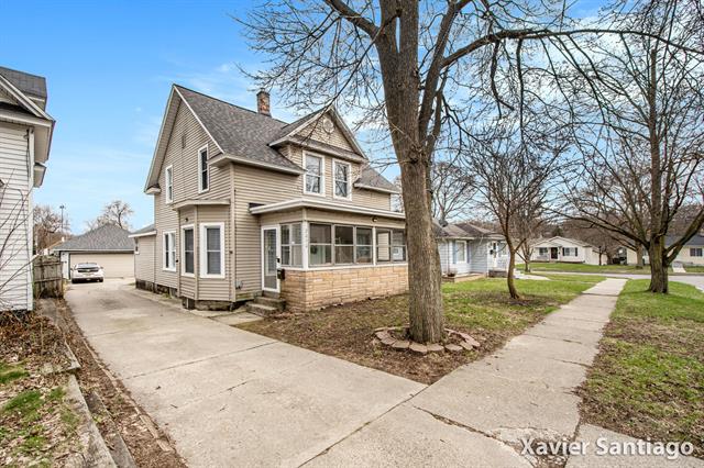 front view picture of 2050 Arnold Avenue Sw, Wyoming, MI. 49509