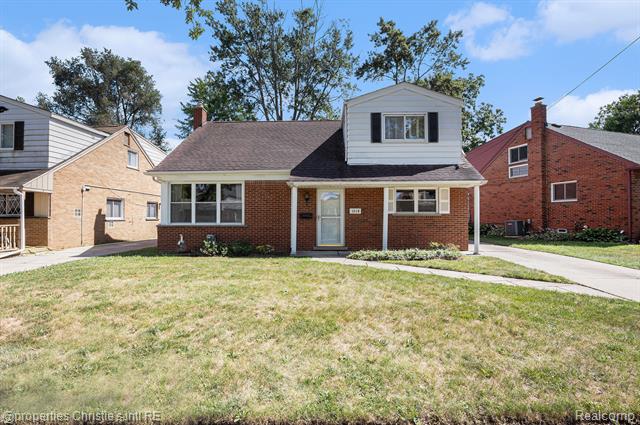 front view picture of 1014 Key West Dr, Clawson, MI. 48017