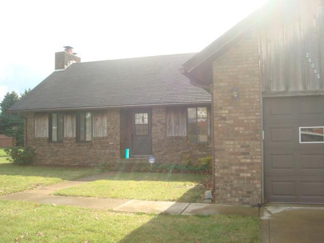 front view picture of 26065 Fawn River Road, Sturgis, MI. 49091