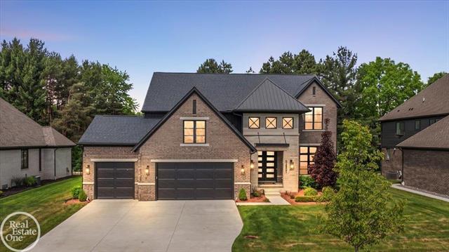 front view picture of 52801 Royal Park Avenue, Utica, MI. 48315