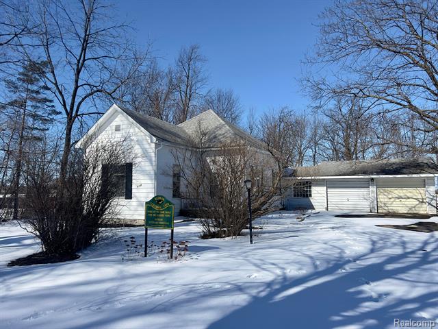 front view picture of 6168 Lynd Road, Marlette, MI. 48453
