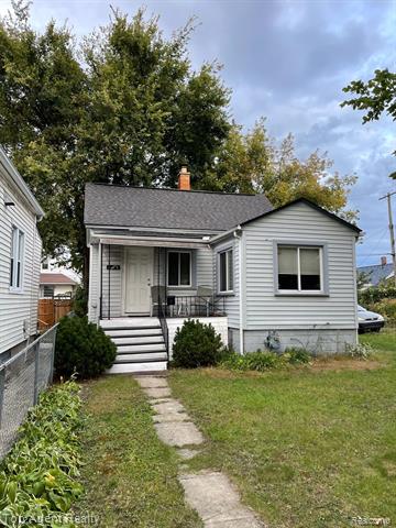 front view picture of 3875 Sobieski Street, Hamtramck, MI. 48212