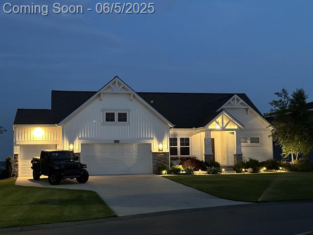 front view picture of 13944 Harrington Landing, Holland, MI. 49424