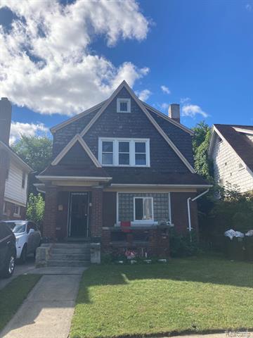 front view picture of 2439 Highland Street, Detroit, MI. 48206