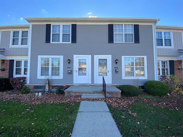 front view picture of 36706 Park Place, Sterling Heights, MI. 48310