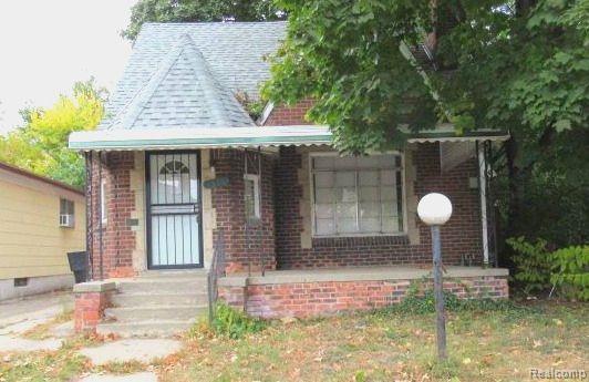 front view picture of 16585 Appoline Street, Detroit, MI. 48235
