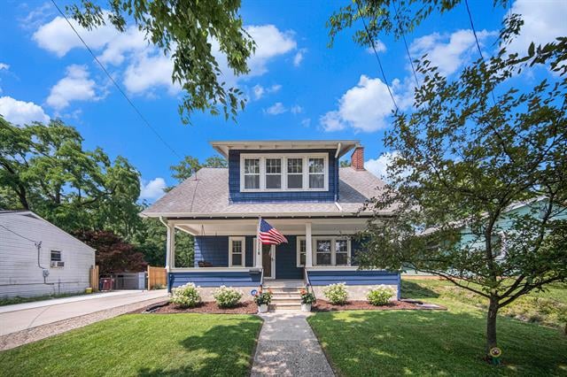 front view picture of 1914 Jackson Avenue, Ann Arbor, MI. 48103