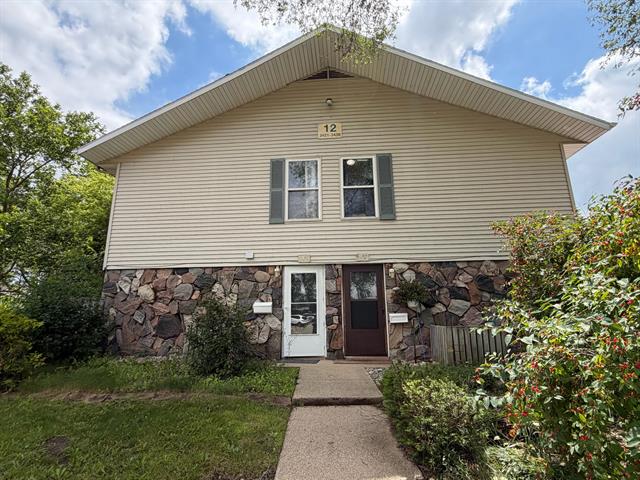 3439 Kenbrooke Court Kalamazoo, MI. 49006 | Snabby