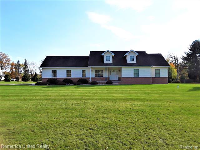 front view picture of 7975 Colleen Drive, Fowlerville, MI. 48836