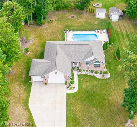 front view picture of 8333 Oak Ridge Drive, Goodrich, MI. 48438