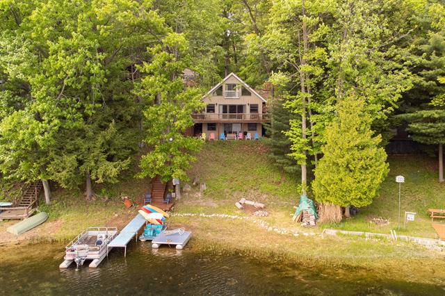 front view picture of 6387 N Larson Road, Fountain, MI. 49410
