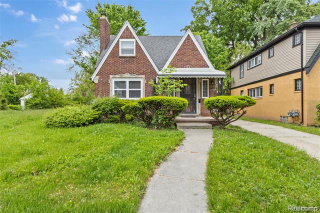 front view picture of 15324 Murray Hill Street, Detroit, MI. 48227