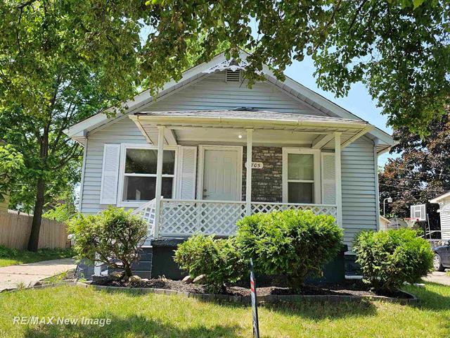 front view picture of 3705 Gratiot Avenue, Flint, MI. 48503