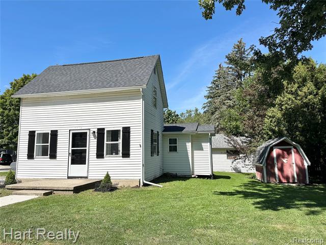 front view picture of 6492 Chard Street, Marlette, MI. 48453