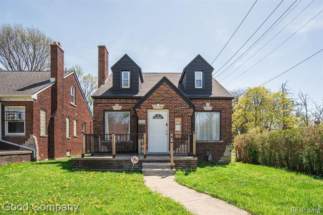 front view picture of 10600 Stratman Street, Detroit, MI. 48224
