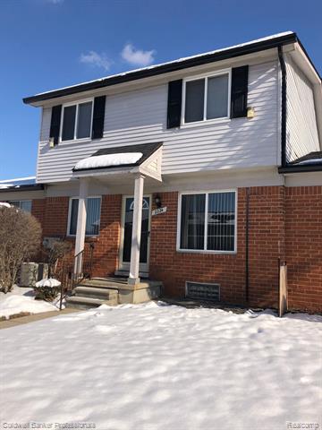 front view picture of 2224 Orchard Crest Street, Utica, MI. 48317