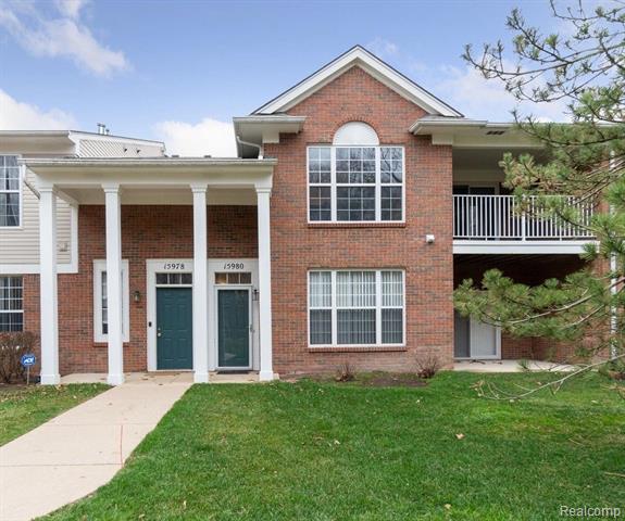 front view picture of 15980 Morningside E, Northville, MI. 48168
