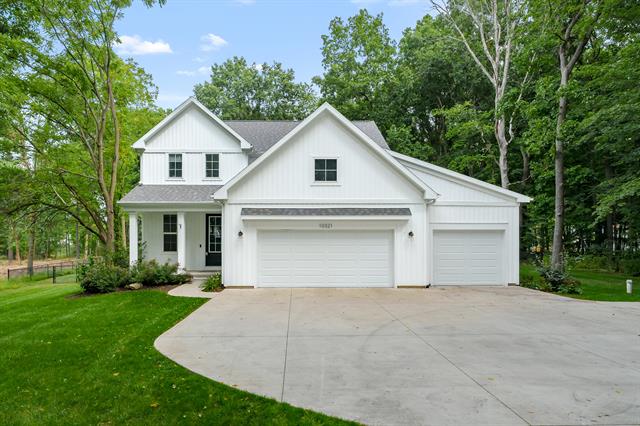 front view picture of 10321 E C Avenue, Richland, MI. 49083