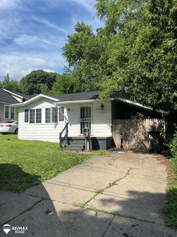 front view picture of 1437 Brabyn St, Flint, MI. 48503