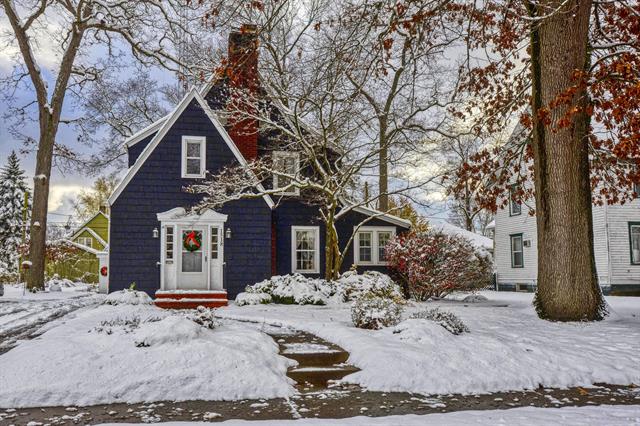 front view picture of 1518 Oak Street, Niles, MI. 49120