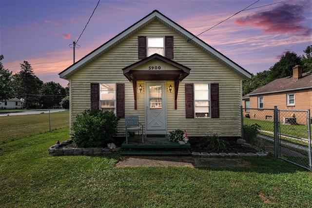 front view picture of 5900 Francis Street, Kalamazoo, MI. 49048