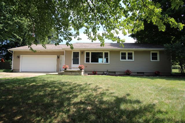 front view picture of 16389 S 24Th Street, Vicksburg, MI. 49097