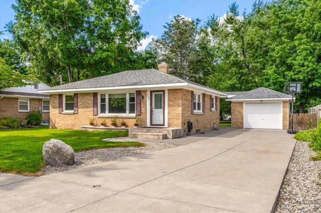 front view picture of 229 Boston Avenue, Portage, MI. 49002