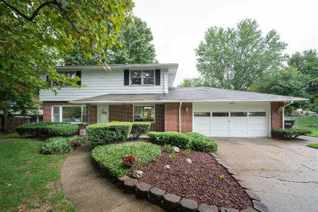 front view picture of 6160 Woodlea Drive, Kalamazoo, MI. 49048