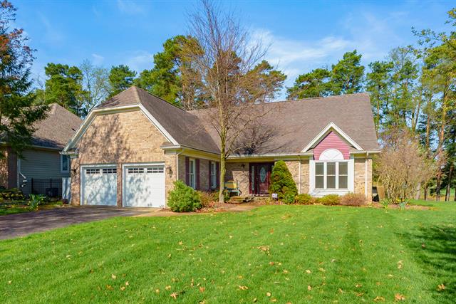 front view picture of 10581 Country Club Drive, Richland, MI. 49083