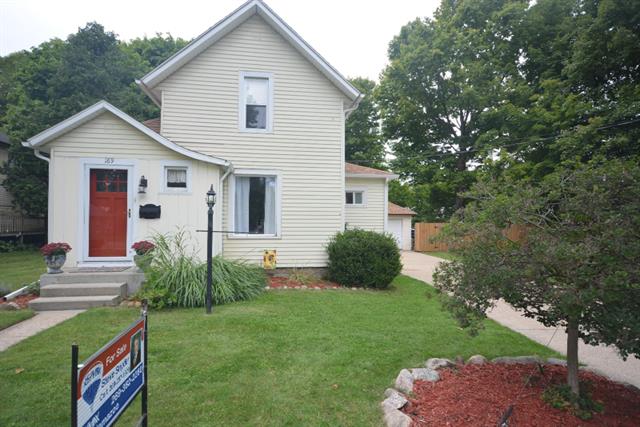 front view picture of 169 N Kalamazoo Street, Vicksburg, MI. 49097