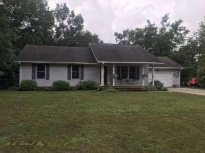 front view picture of 1291 Logan Road, Muskegon, MI. 49445