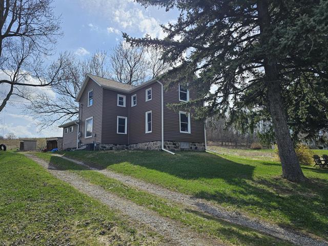 front view picture of 1046 E Hinchman Road, Berrien Springs, MI. 49103