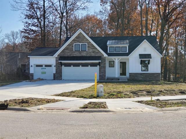 front view picture of 7400 Panners Lane Drive Ne, Rockford, MI. 49341